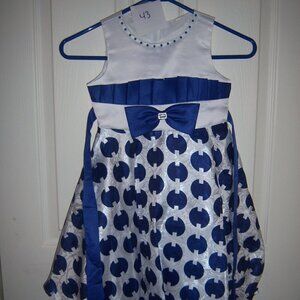 New with Tags Classic Fashion Party Dress, Size 5, B6